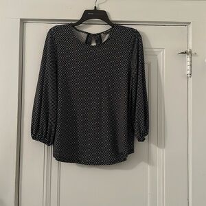 Adrianna Papell small polka dot black and white top